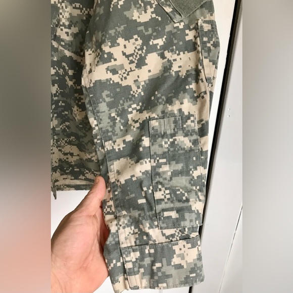 US Military Army Mens LS Full Zip Camo Cargo Combat Uniform Jacket Medium - Picture 6 of 9